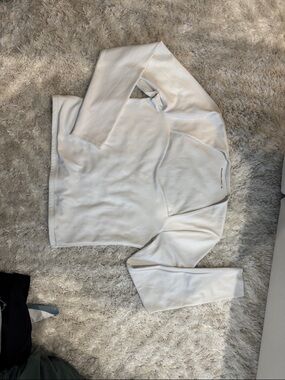 Abercrombie & Fitch White Long Sleeve Tee